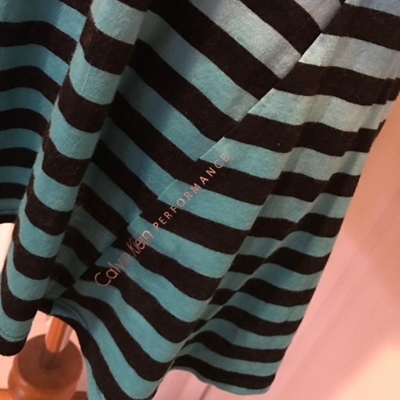 Calvin Klein performance wear striped top - Picture 2 of 4